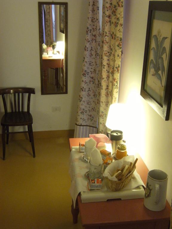 Elizabeth B&B Cagliari Habitación foto