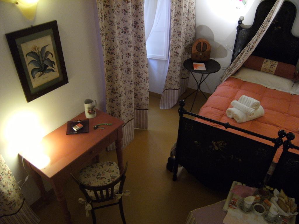 Elizabeth B&B Cagliari Habitación foto